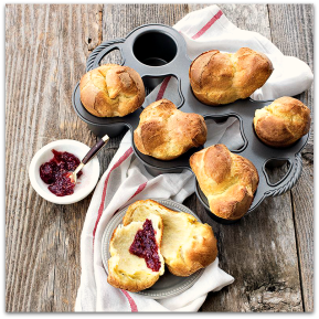Nordic Ware Popover Pan with Popovers & Jelly